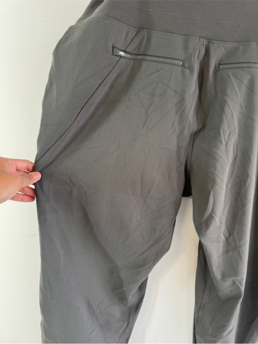 Athleta Brooklyn Jogger Pants 2X Athleisure Travel Minimalist Cozy Comy Gym - Picture 9 of 15